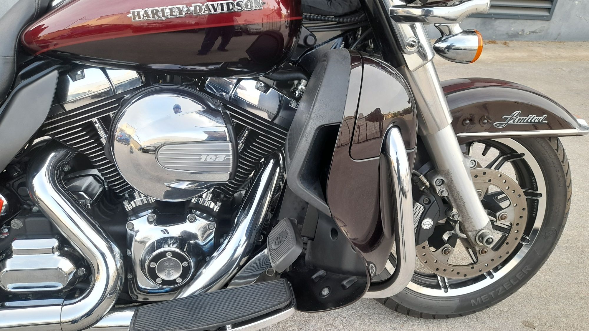 Harley Davidson Electra Glide Ultra Limited (Low)