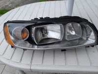 Lampa przednia prawa Volvo S60 04-09 V70 II 04-07 XC70 04-07 Uszkodz