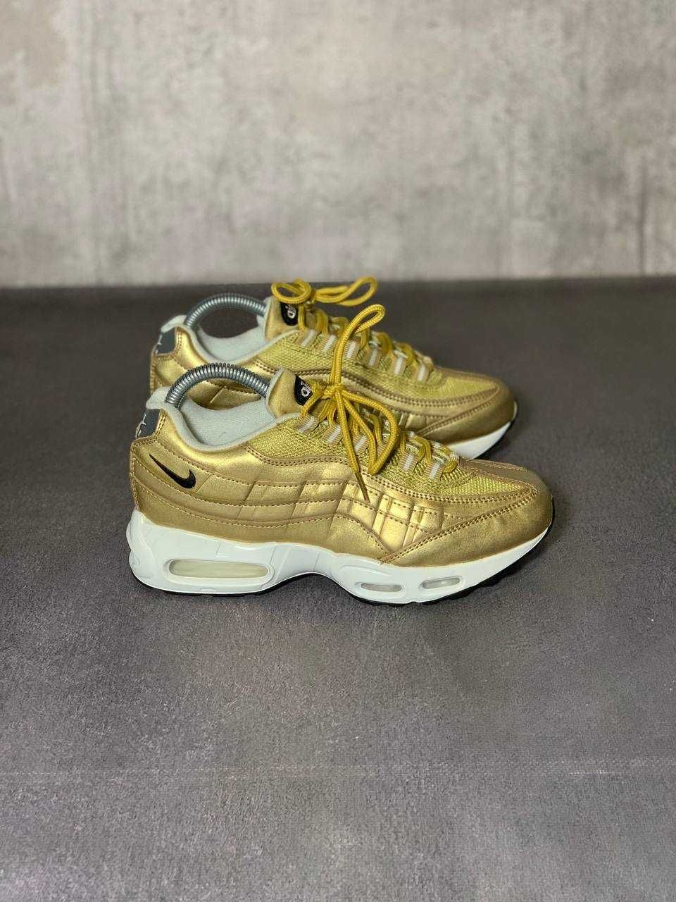 Кросівки Nike Air Max 95 Metallic Gold