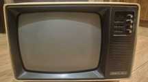 Telewizor Junost 402B produkcji ZSRR PRL radziecki