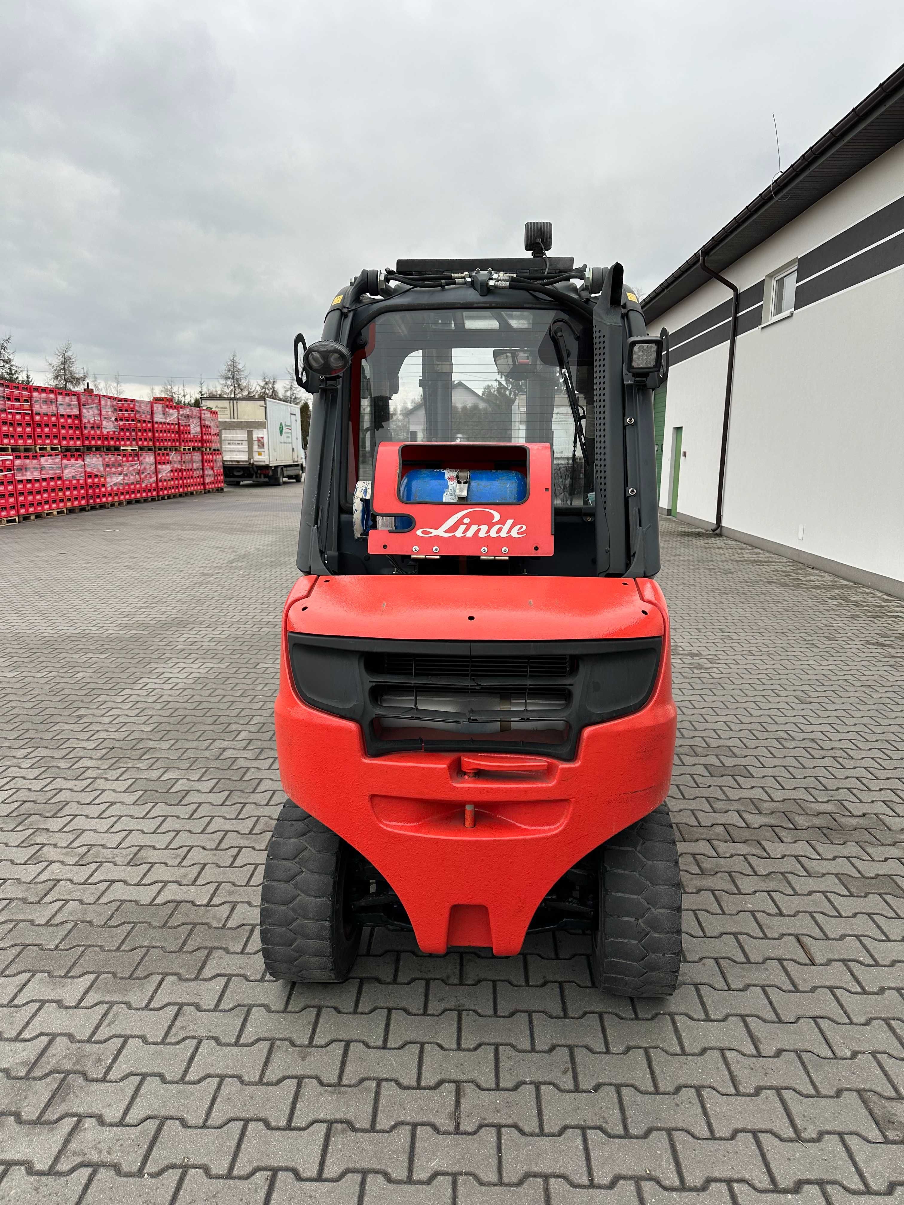 Wózek widłowy Linde H35T-02