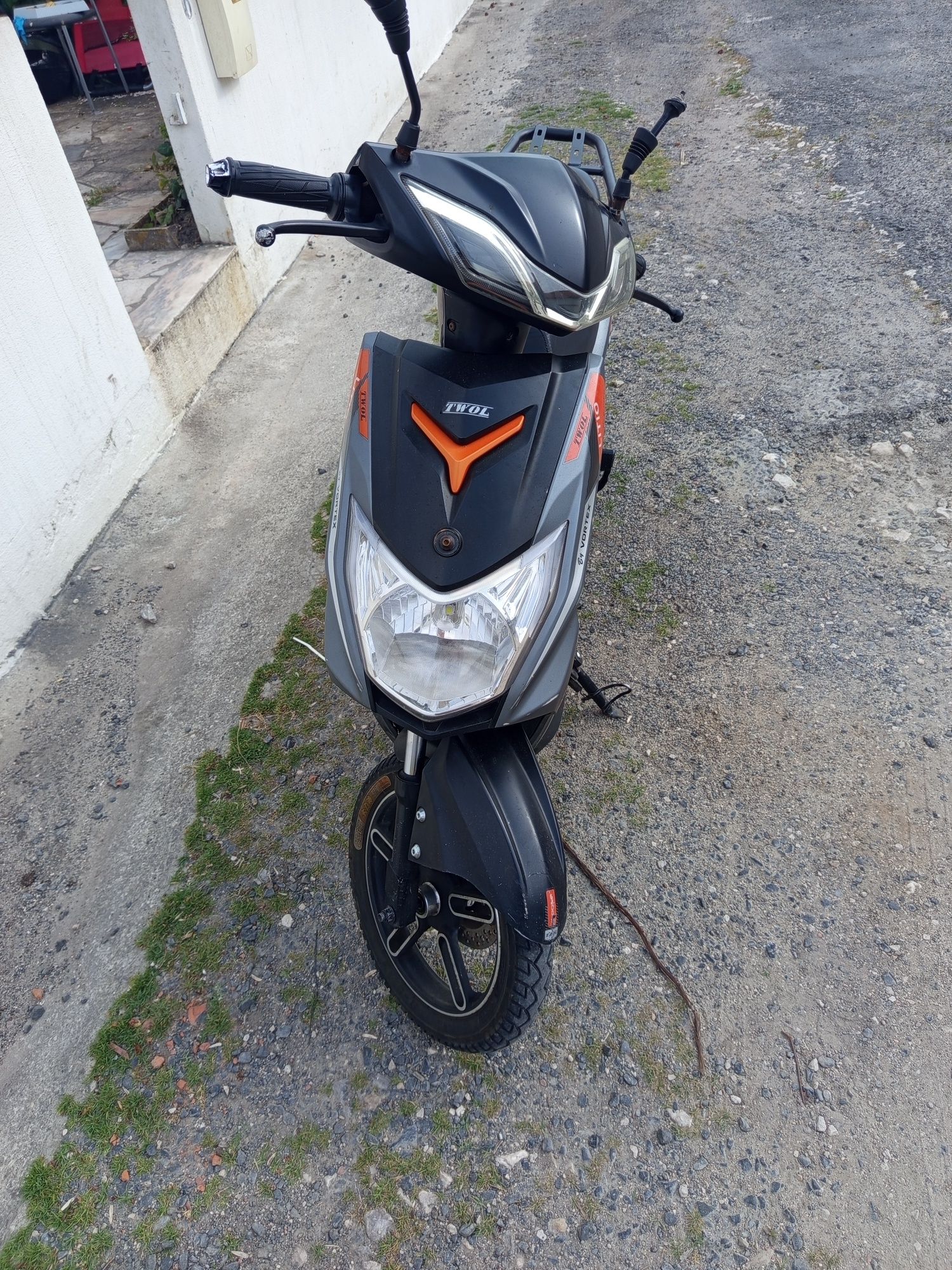 Scooter elétrica