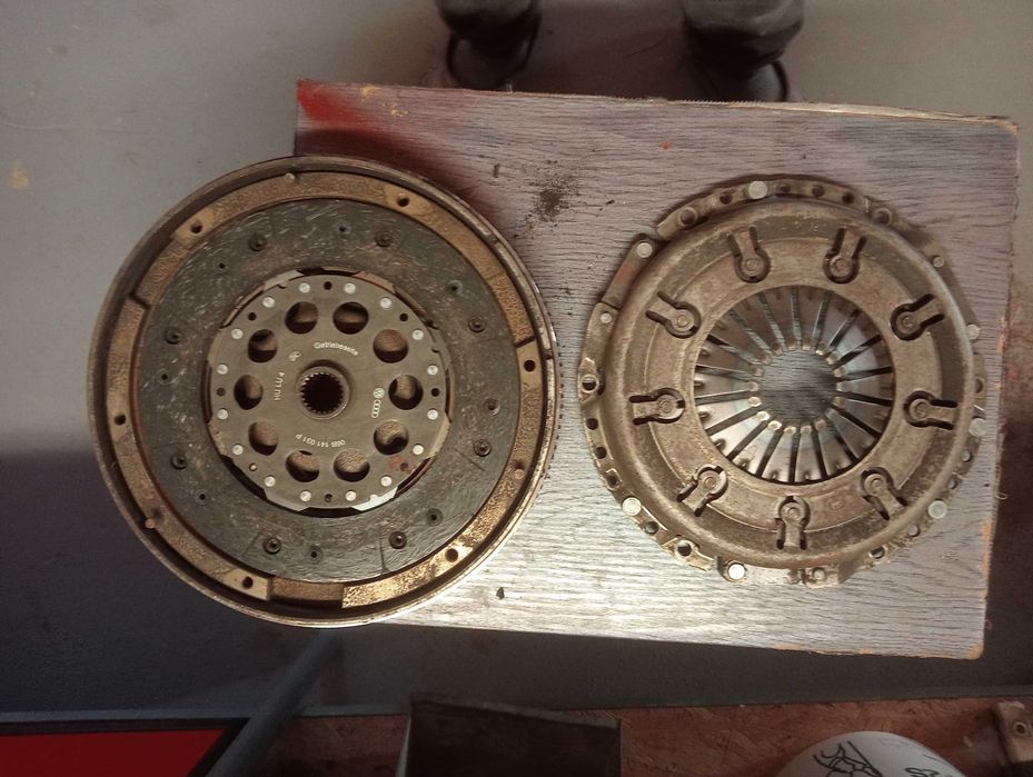 Komplet sprzęgła Luk audi 1.8 T 2002r
