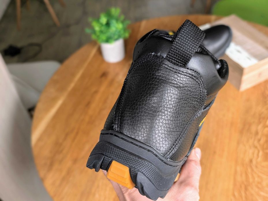 Чоловічі змові кросівки черевики натуральна шкіра прошиті міцні теплі