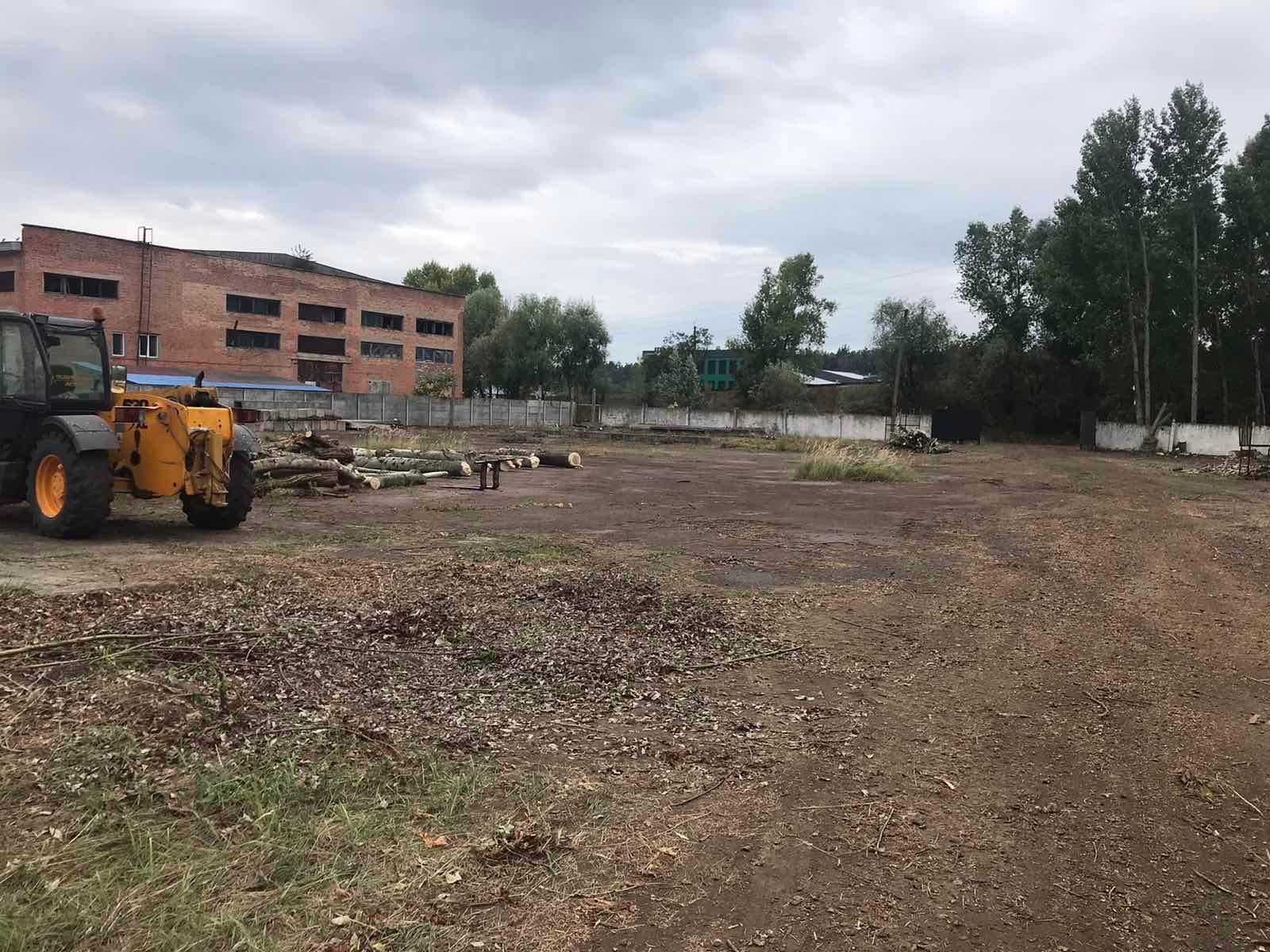 Сдам в оренду виробничу базу м. Чернігів вул. Квітнева