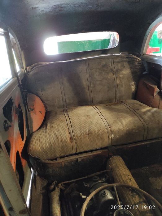 Продам Москвич 401