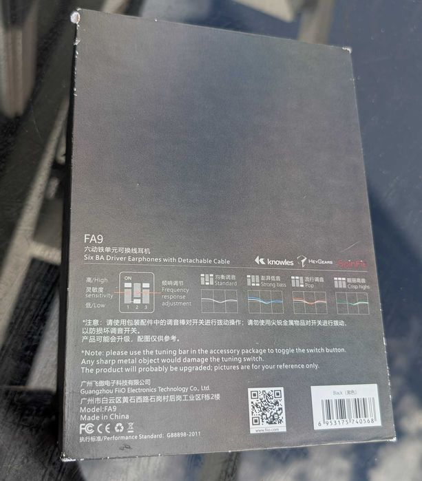 Słuchawki dokanałowe FiiO FA9 sześcioma przetwornikami Knowles