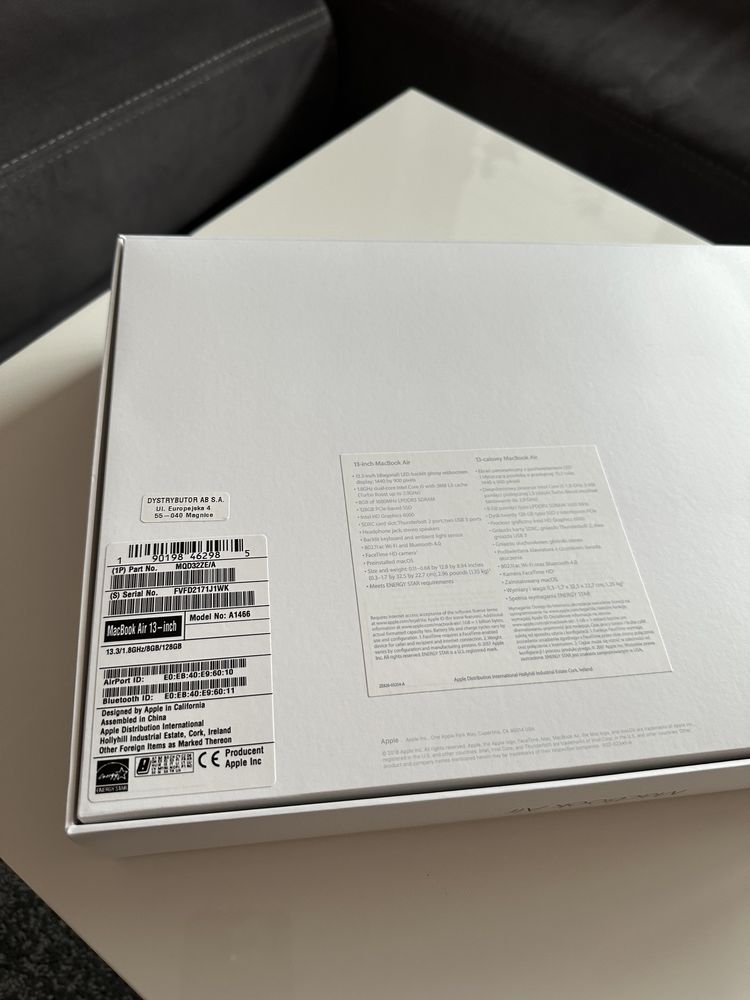 Nowy Macbook Air