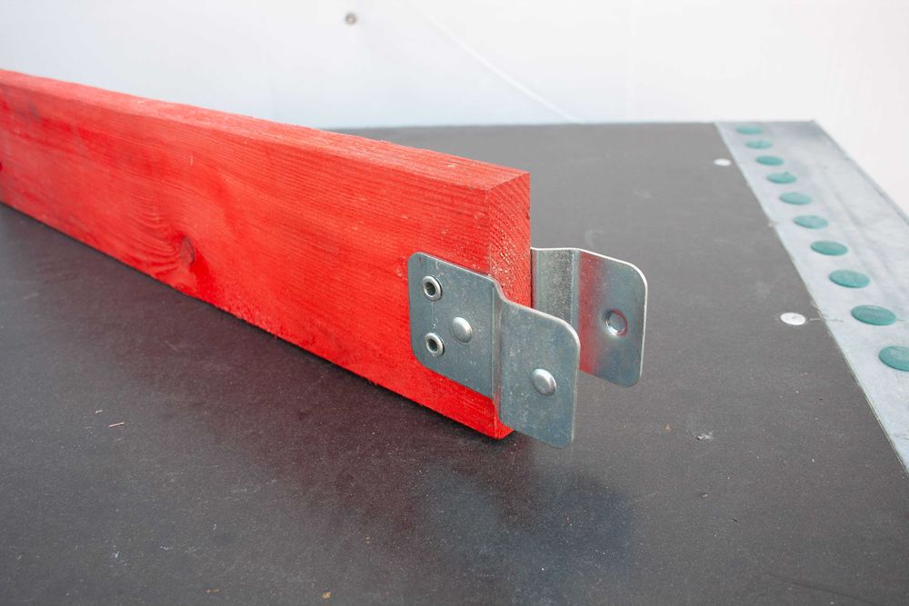 Rusztowanie budowlane uniwersalne P70 typu Plettac 93m2