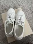 Sprzedam buty sportowe
