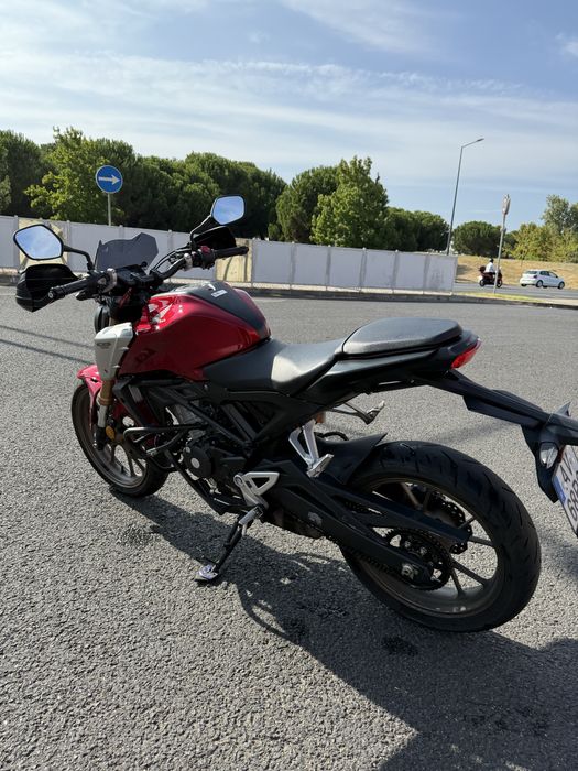 Honda cb 125r 2023