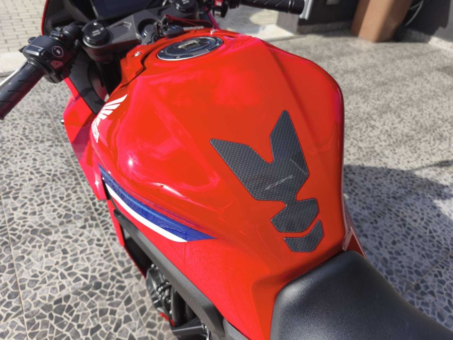 HONDA CBR650R 2024