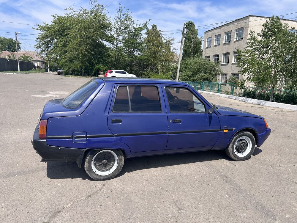 Продам Славута 3аз 1103