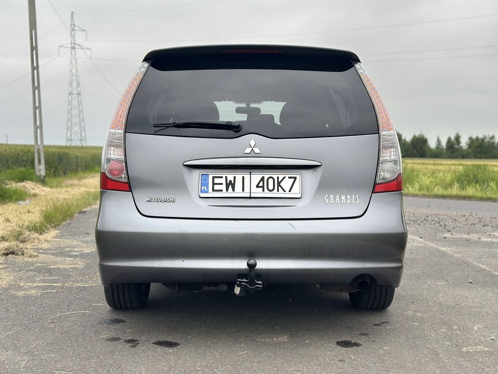 Mitsubishi Grandis 2.4 Super samochod rodzinny z LPG w idealny stanie!