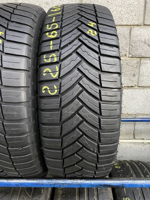 Всесезонні шини 225/65 R16C MICHELIN