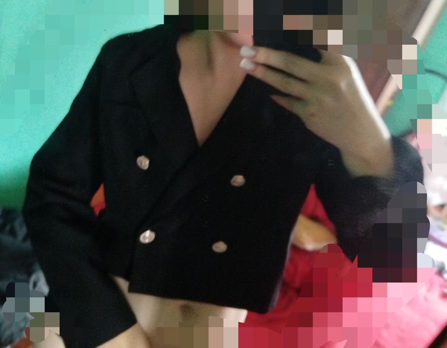 Піджак  короткий новий