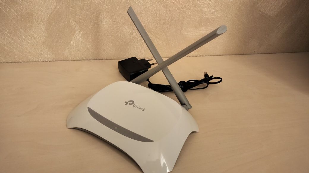 Маршрутизатор TP-Link TL-WR840N роутер