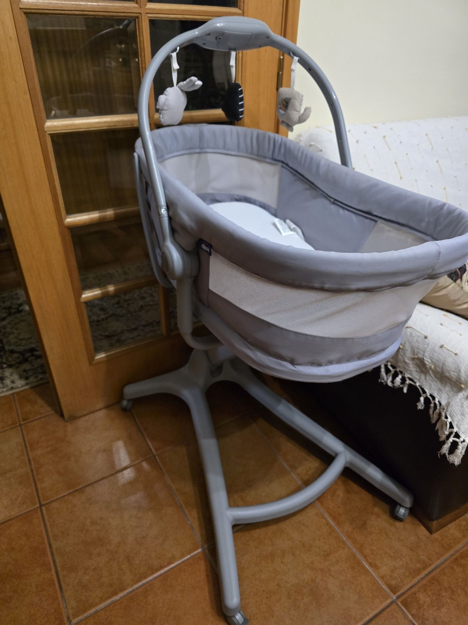 Baby Hug Air 4 em 1 da Chicco