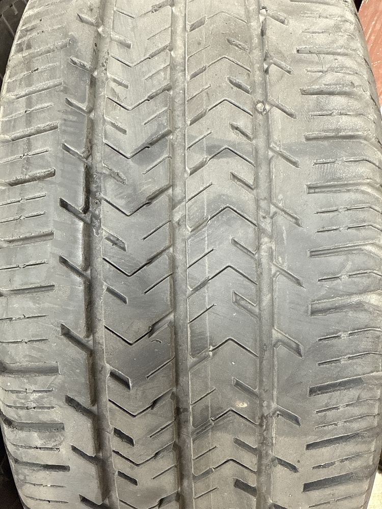 Opony Michalin Agilis 51 215/60/16c 103/101