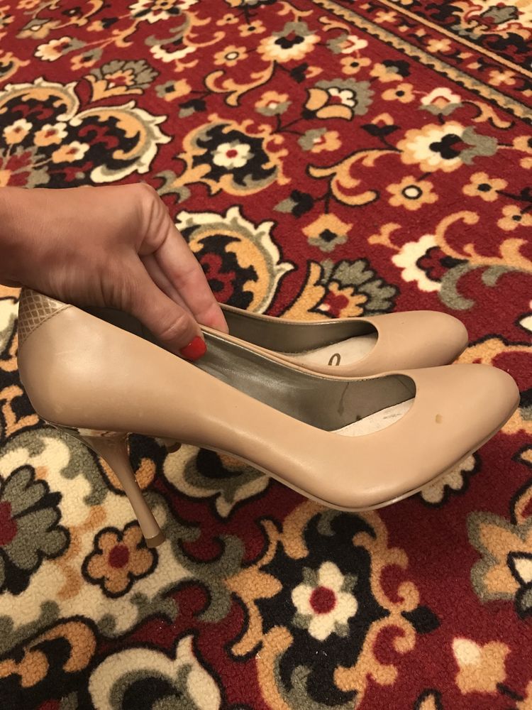 Шкіряні жіночі туфлі від Sam Edelman розмір 41.5