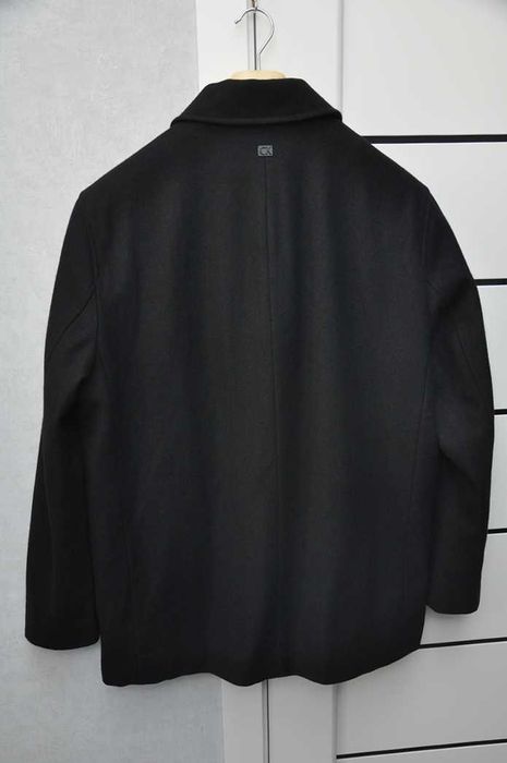 "Calvin Klein". Шерсть. Полупальто пальто. Размер L. Недорого.