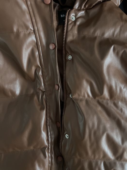 Куртка осіння жіноча