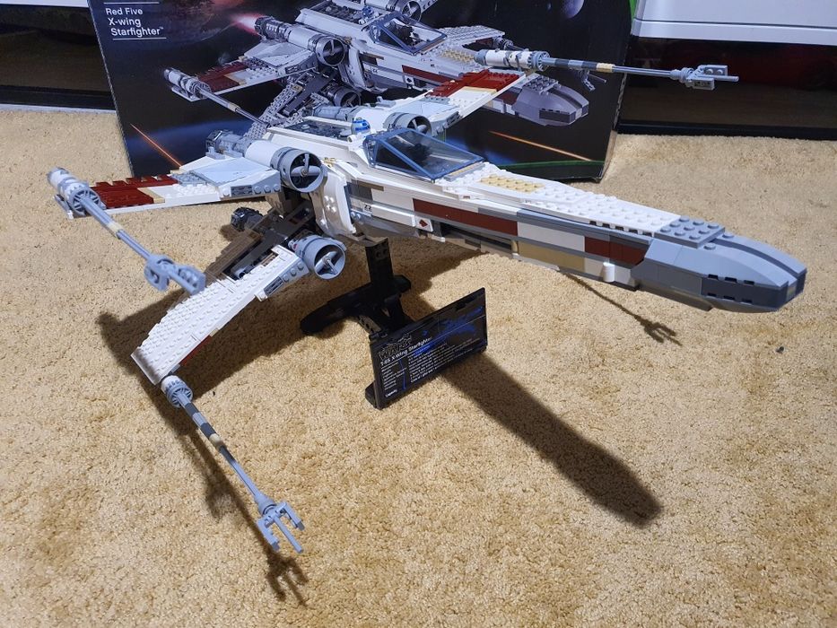 Lego Star Wars 10240 X-Wing Starfighter Red Five komplett!