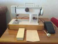 Швейная машинка Чайка 134 А с электроприводом