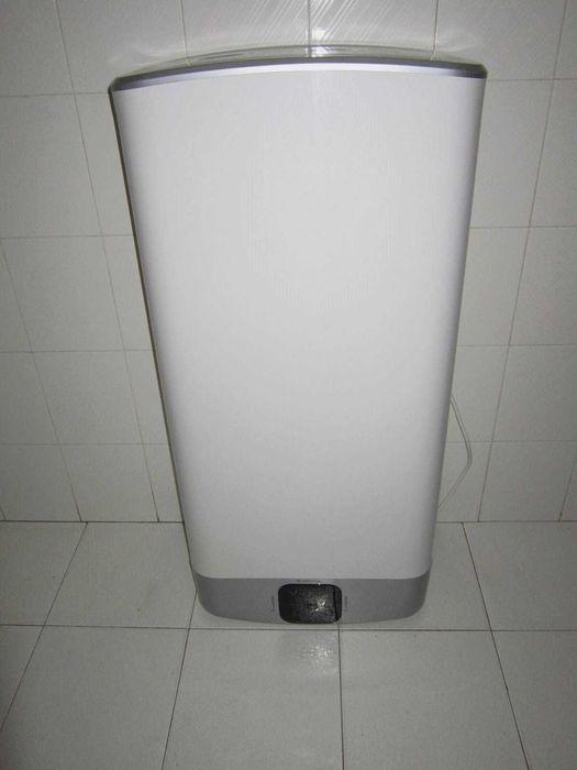 Termoacumulador Ariston Velis wifi 80litros