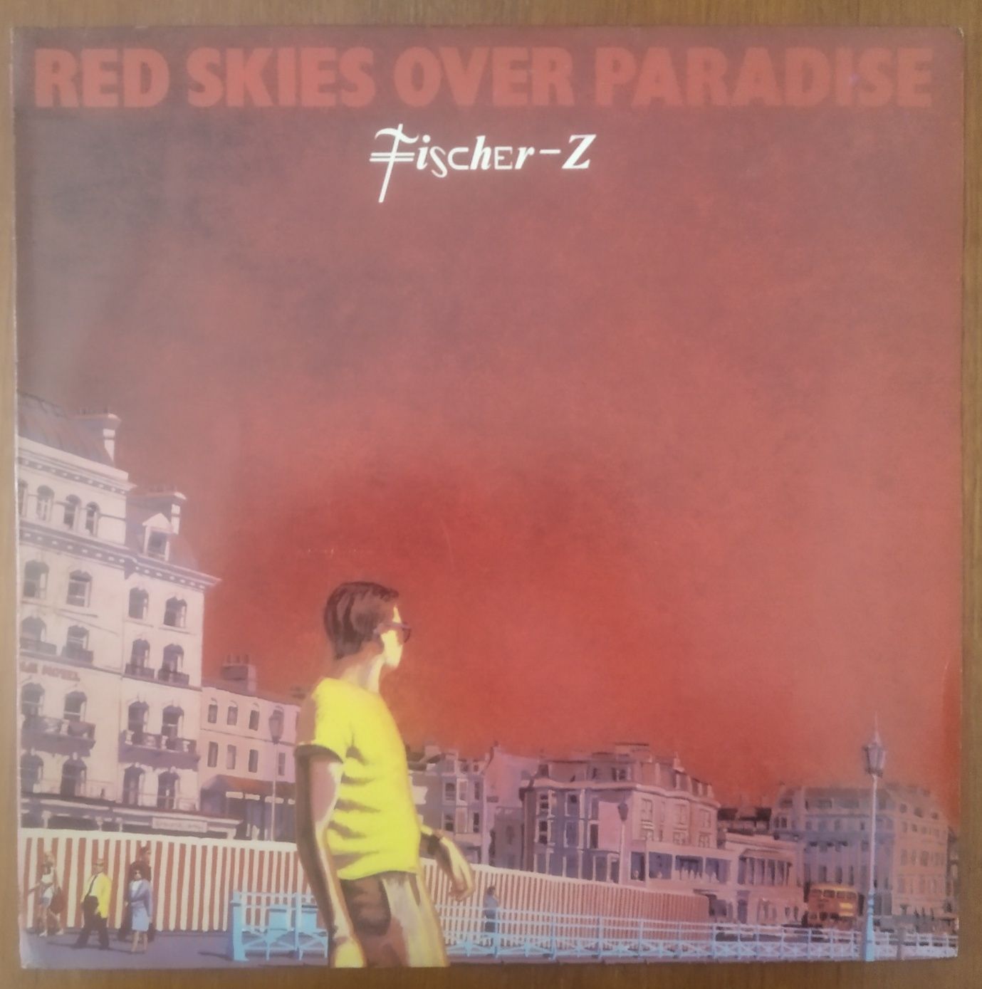 Fischer Z disco de vinil "Red Skies Over Paradise"