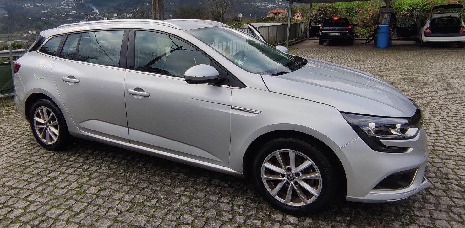 Renault Megane Sport Tourer 1.5 dCI Intens