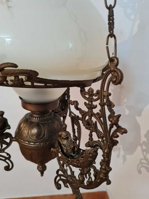 Okazała Lampa wisząca jak naftowa ŻYRANDOL