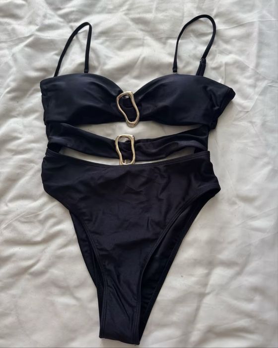 Купальник жіночий чорний