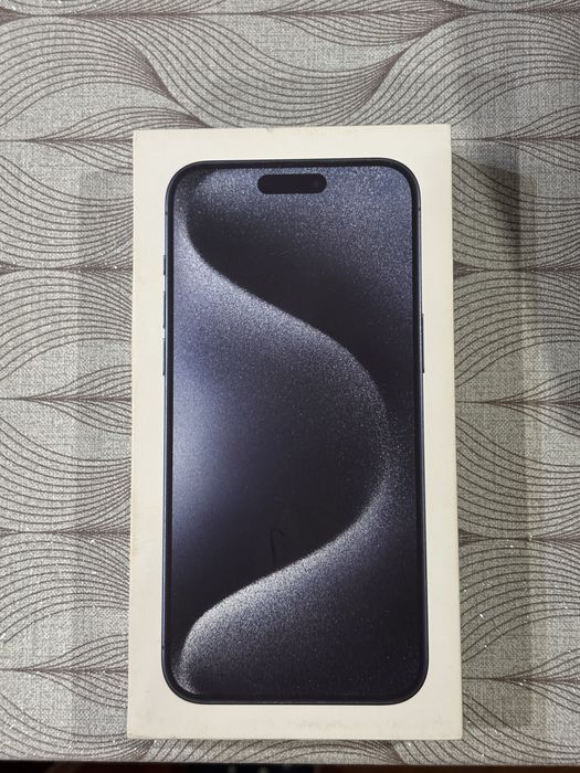 Коробки продукции Apple