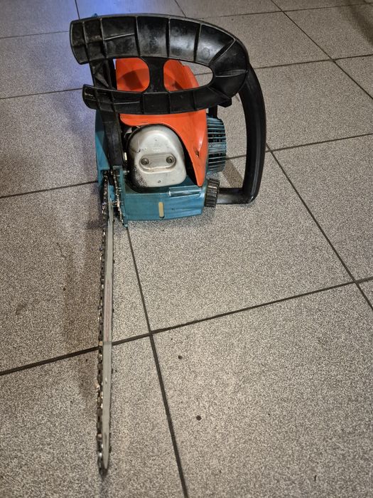 Pilarka Makita dcs 4610 2,3KM