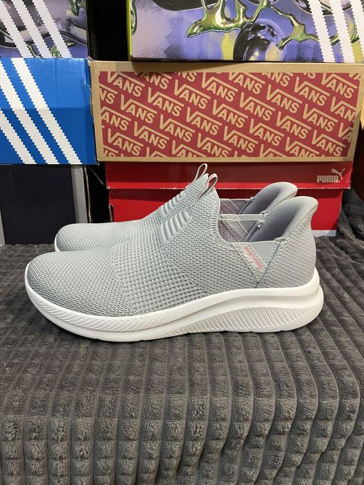Жіночі кросівки Skechers Slip-Ins 40,5(26см) оригінал