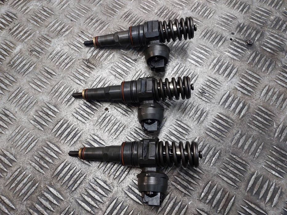 POMPOWTRYSKI KOMPLET VOLKSWAGEN POLO III LIFT 6N 1.4 TDI 045130073T