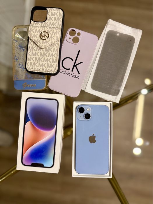 iPhone 14 Blue 128 GB + 3 markowe etui + 2 szybki ochronne