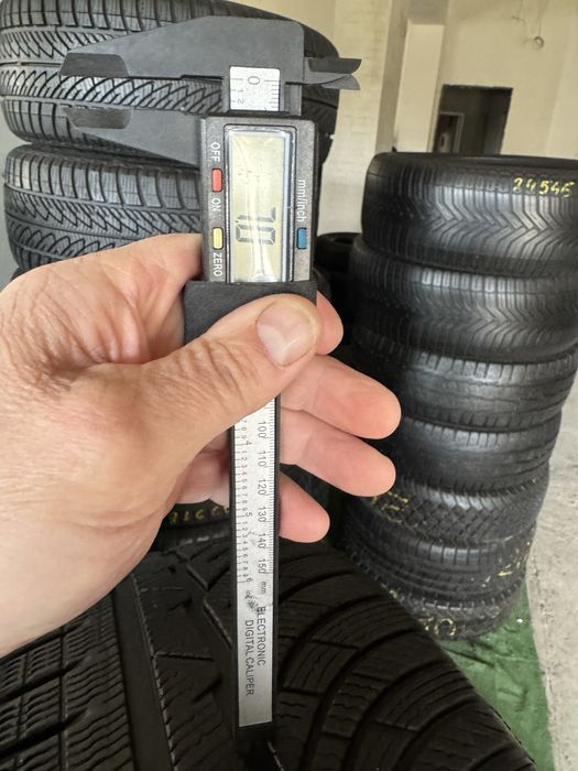 235/55/18- Michelin. Зимові шини з Німеччини