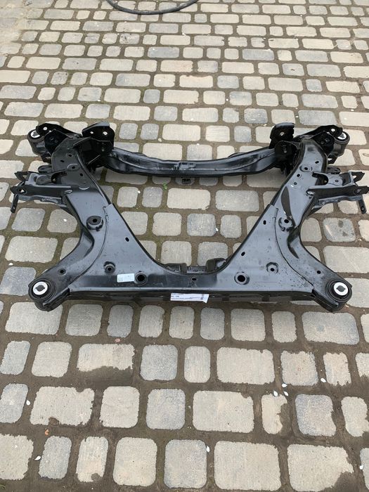 Підрамник задній Tesla 3 / Y