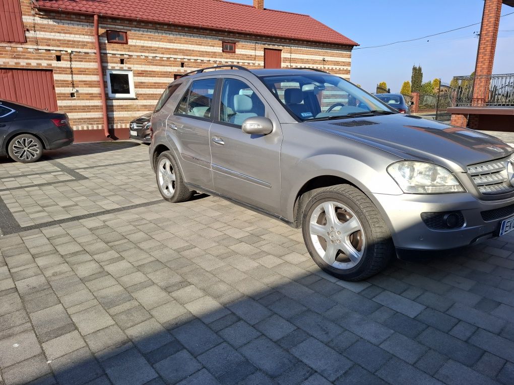Mercedes ml 280  w 164 4 matic 3.0 diesel 1 wlascociel w kraju