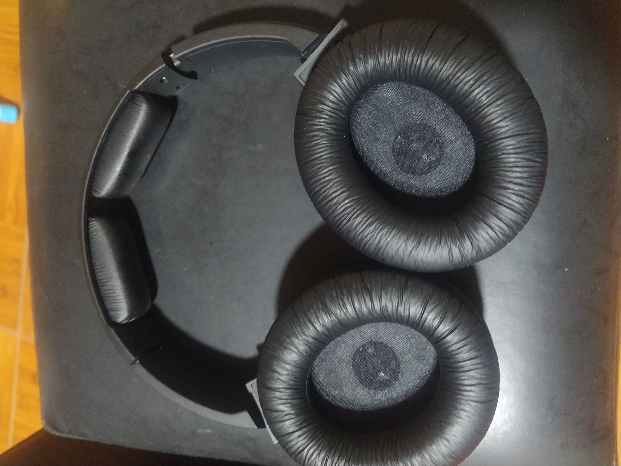 Phones krk kns6402
