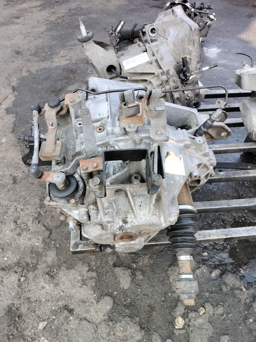 КПП коробка передач Chrysler Sebring 2.0crd 1995-2010