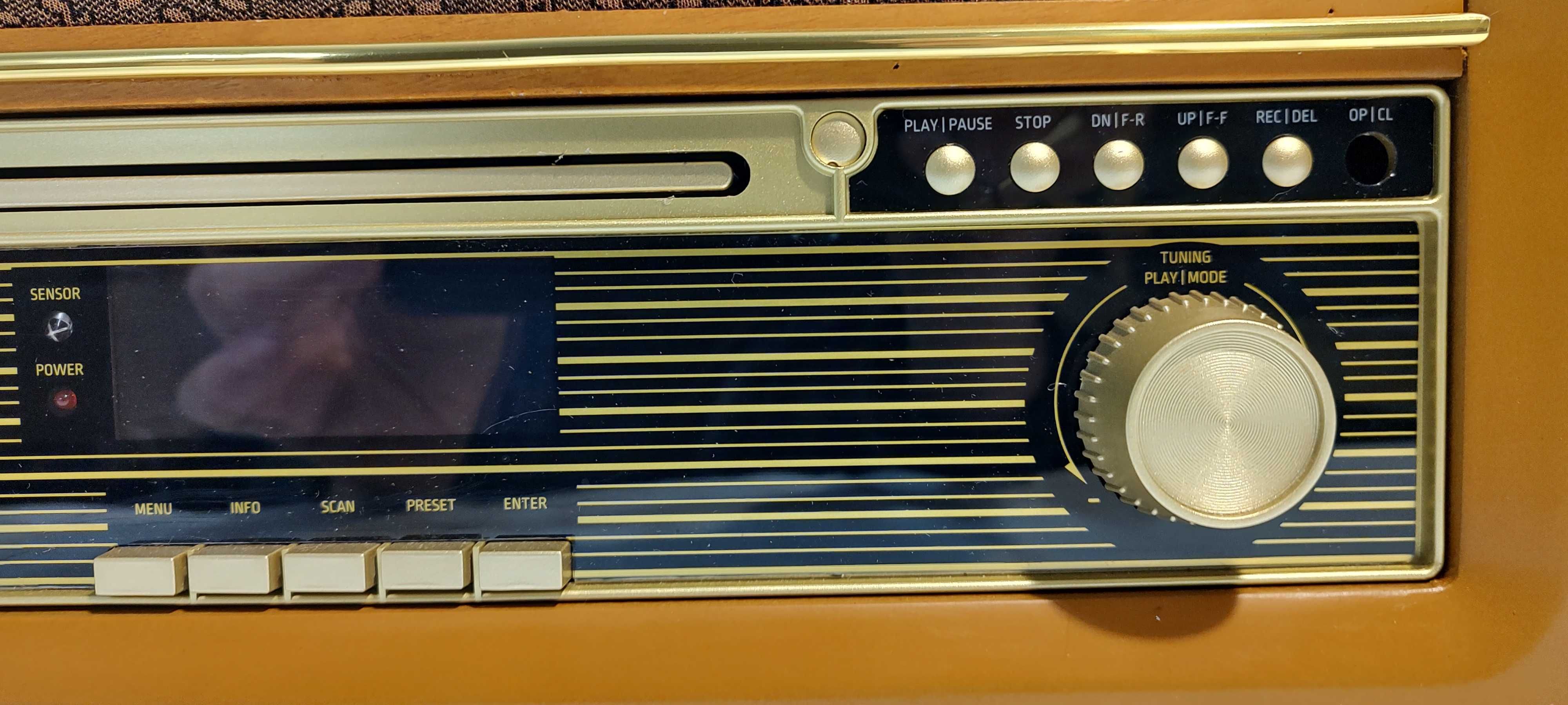 Radio retro CD/FM/BT  Auna     G-563