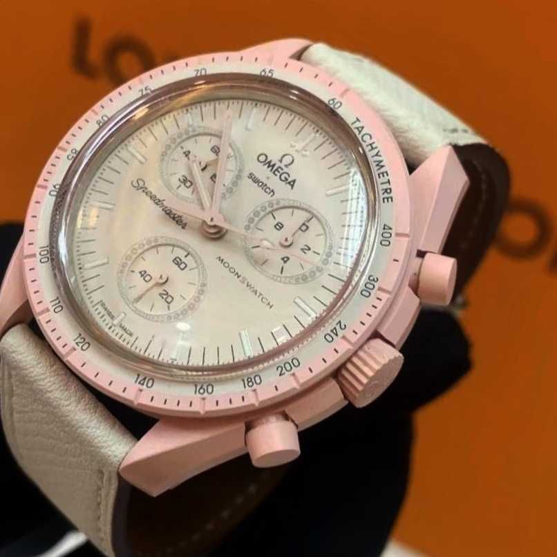Wenus Watch - niebiańska elegancja na Twojej ręce!