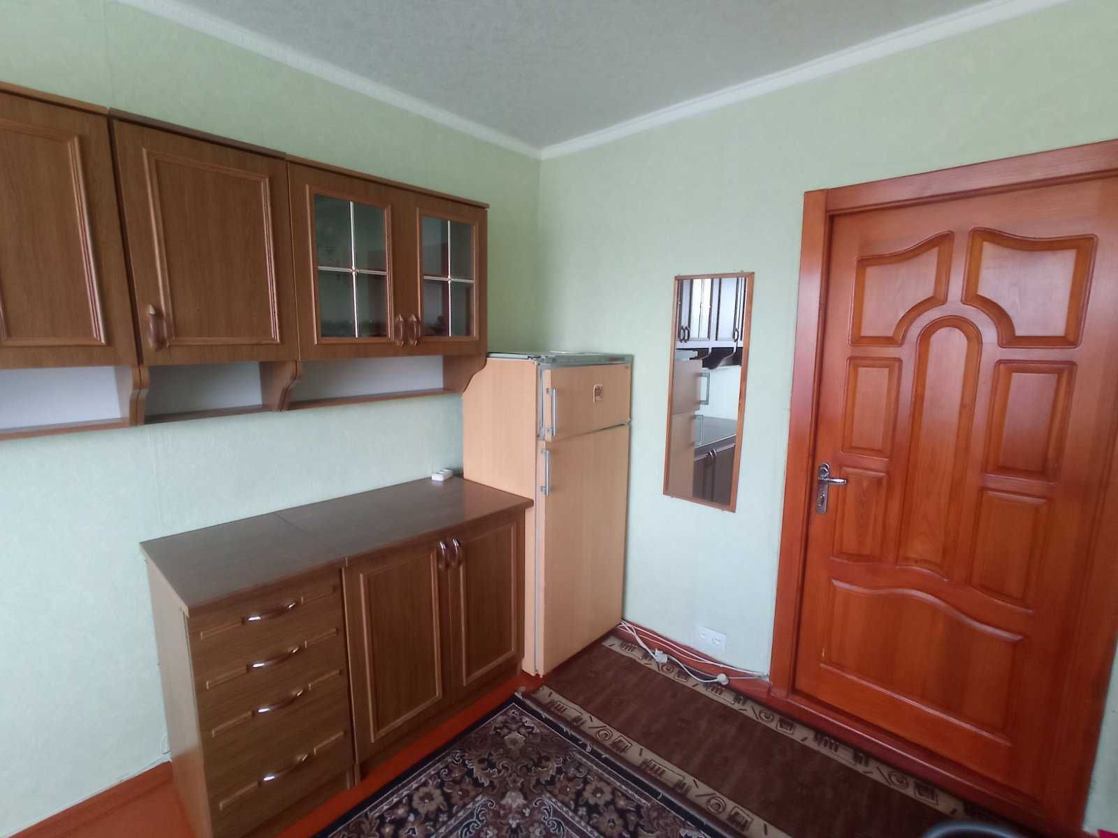Продам квартиру гостиного типа ул.Селянская, 76 меб,ремонт ц5500 т.д