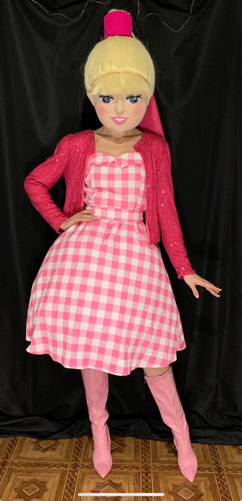 Прокат адренда костюма ростовой куклы Барби