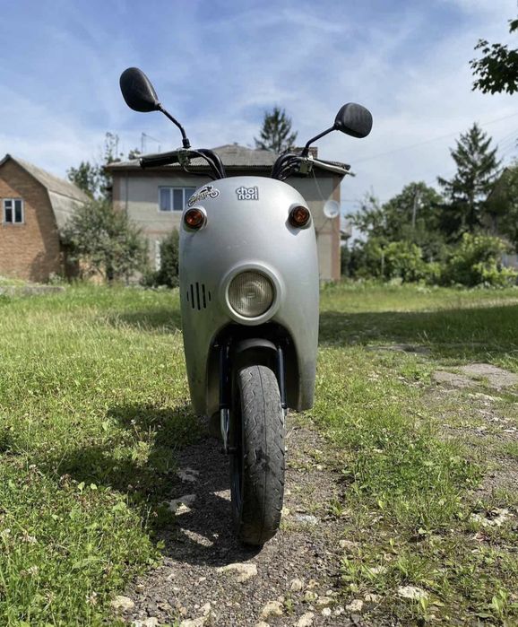 скутер сузукі 4т. доставка