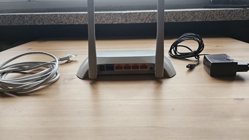Router Tp-link model TL-WR840N