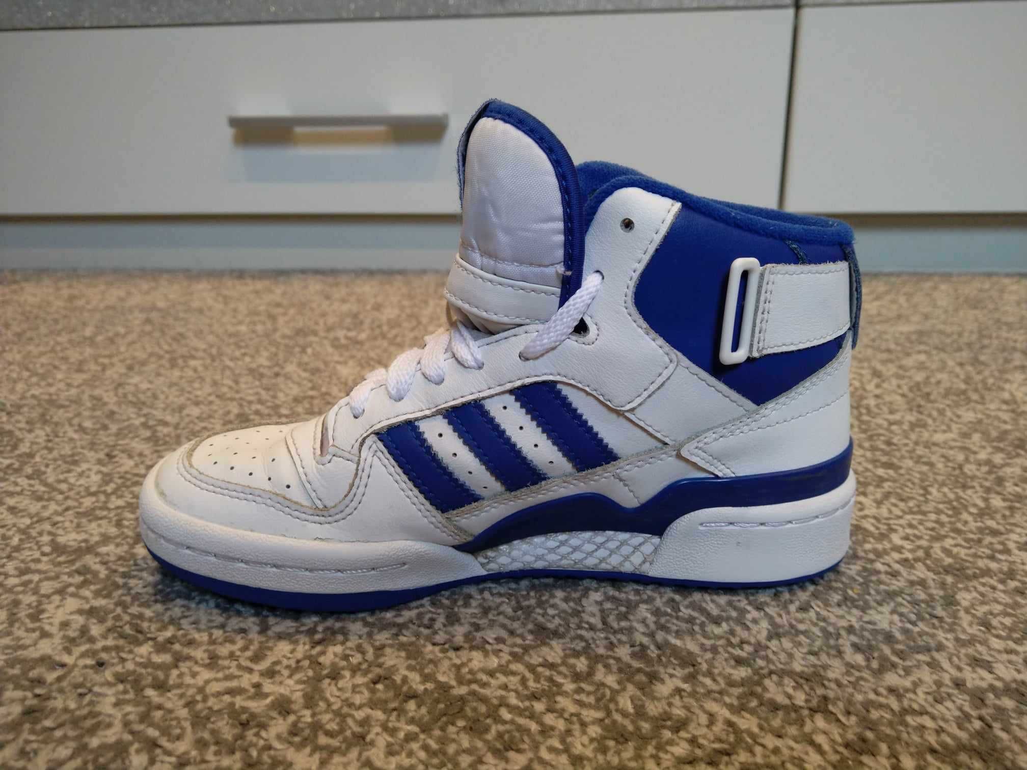 Damskie buty adidas Forum MID Białe